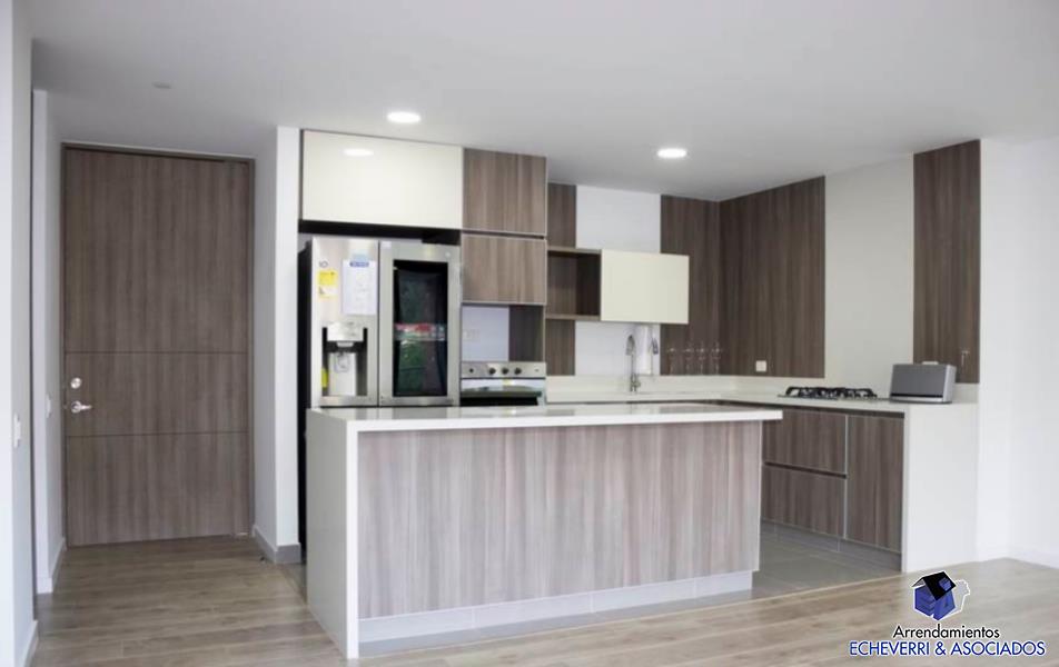 Apartamento disponible para Ambos en Envigado con un valor de $11,500,000 - $1,650,000,000 código 1796