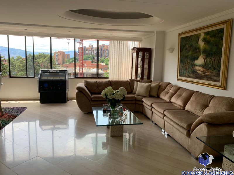 Casa disponible para Venta en Medellín El Campestre Foto numero 1
