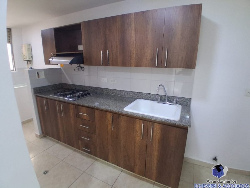 Apartamento disponible para Ambos en Envigado con un valor de $4,200,000 - $800,000,000 código 8268