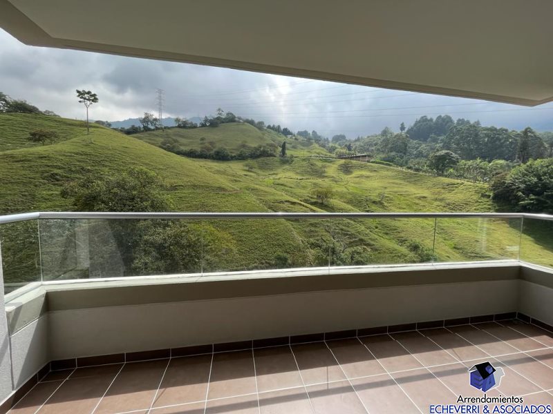Apartamento disponible para Ambos en Envigado Camino Verde Foto numero 1