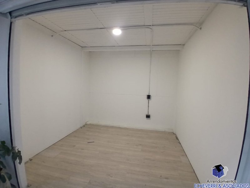 Local disponible para Arriendo en Envigado Central Foto numero 1