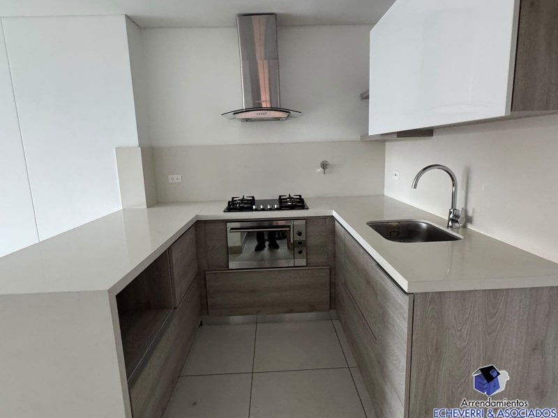 Apartamento disponible para Ambos en Envigado La Intermedia Foto numero 1