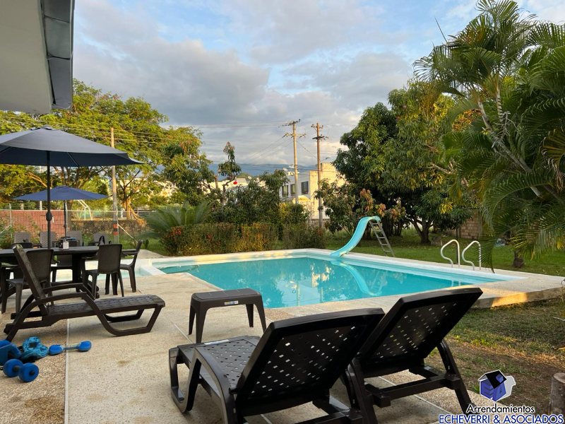 Casa-Finca disponible para Ambos en Anapoima Las Palmas Foto numero 1