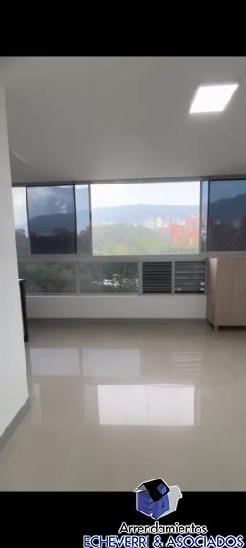 Oficina disponible para Arriendo en Envigado La Frontera Foto numero 1
