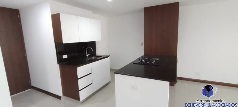 Apartamento disponible para Arriendo en Medellín Las Palmas Foto numero 1