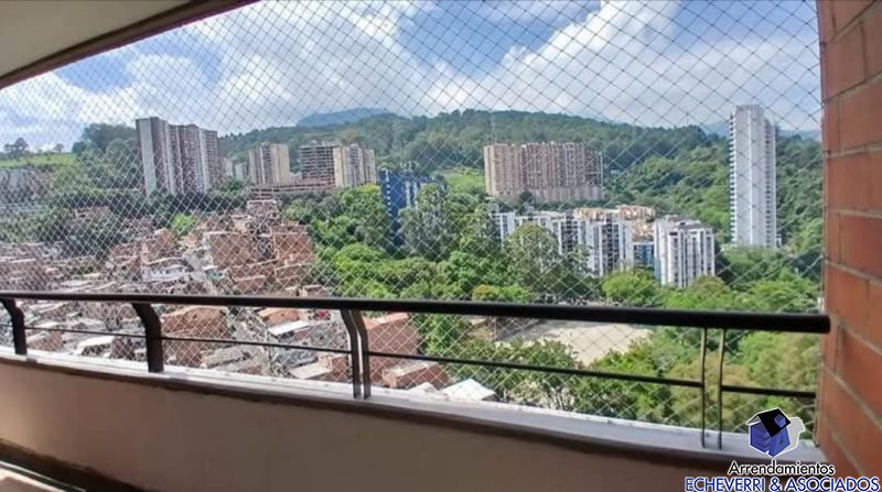 Apartamento disponible para Venta en Medellín Loma Del Indio Foto numero 1