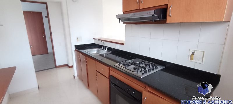Apartamento disponible para Arriendo en Envigado Cumbres Foto numero 1