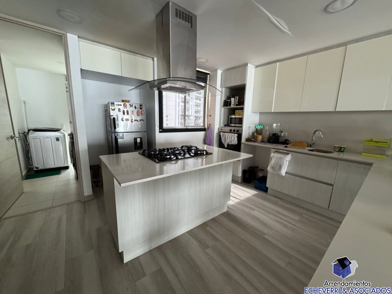 Apartamento disponible para Venta en Envigado Loma De Las Brujas Foto numero 1