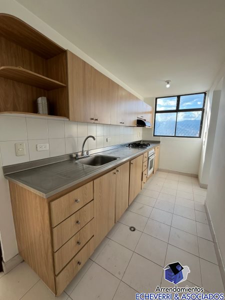 Apartamento disponible para Arriendo en Medellín El Campestre Foto numero 1