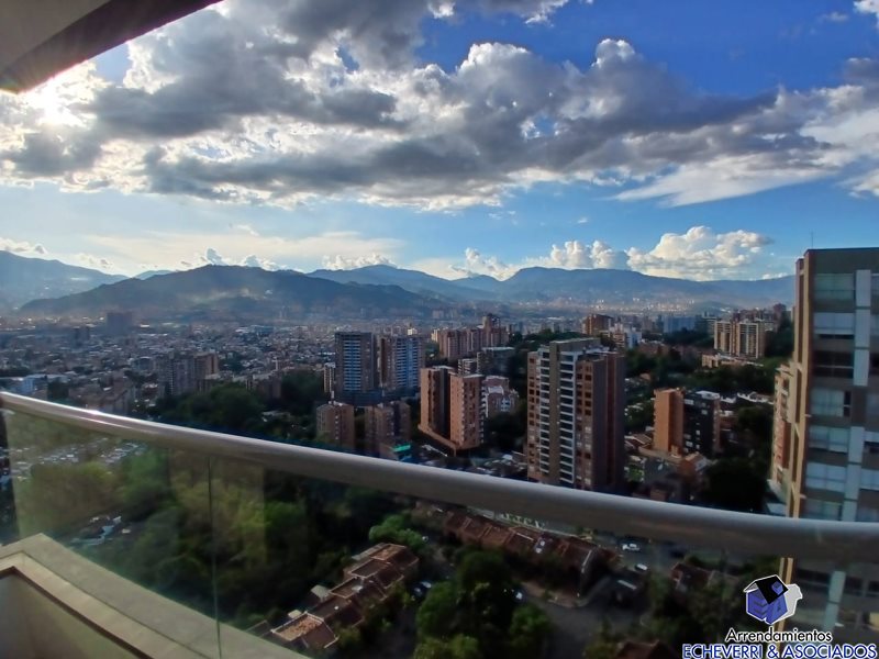 Apartamento disponible para Arriendo en Envigado Cumbres Foto numero 1