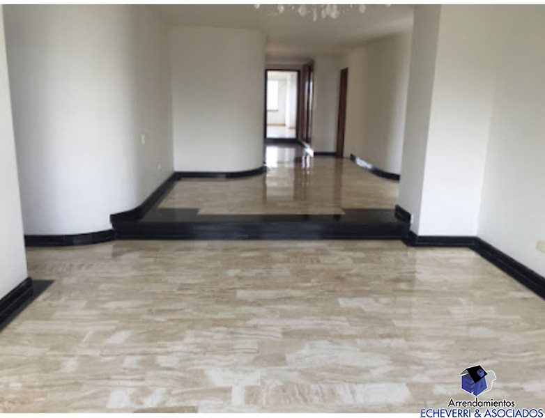 Apartamento disponible para Venta en Medellín Los Balsos Foto numero 1