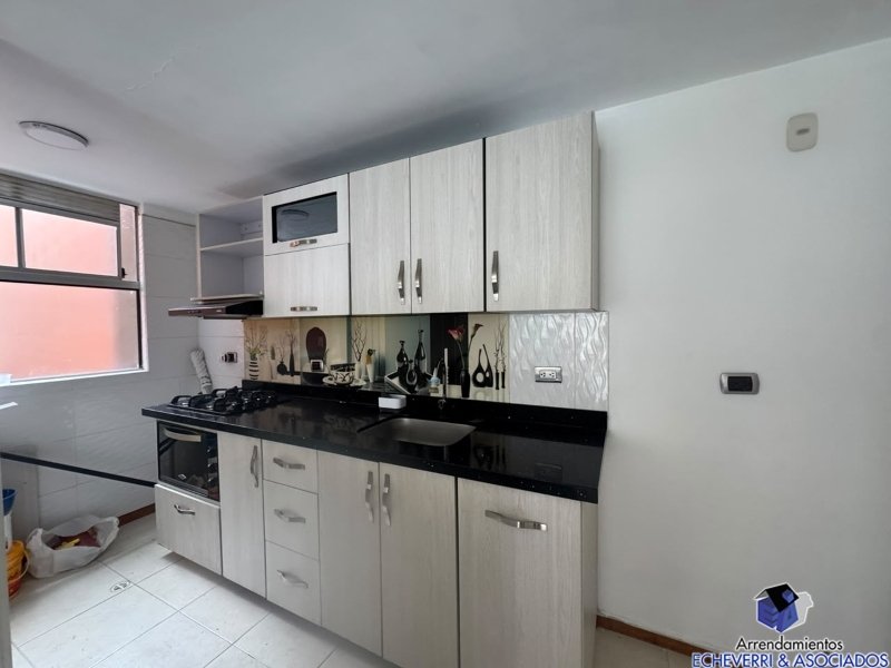 Apartamento disponible para Arriendo en Envigado El Oasis Foto numero 1