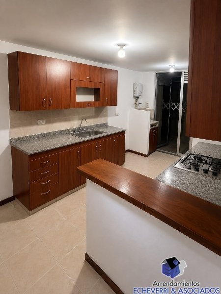 Apartamento disponible para Arriendo en Envigado El Oasis Foto numero 1