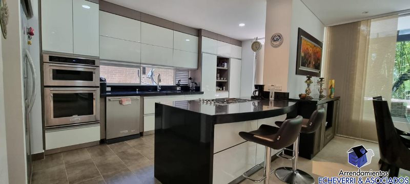 Casa disponible para Venta en Envigado El Chocho Foto numero 1