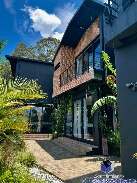 Casa disponible para Ambos en Medellín Las Palmas Foto numero 1