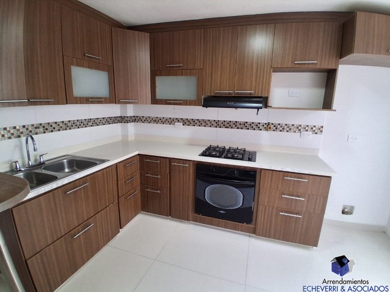 Casa disponible para Arriendo en Envigado Loma De Las Brujas Foto numero 1