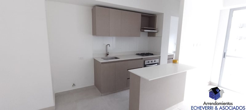 Apartamento disponible para Arriendo en Envigado con un valor de $3,300,000 código 7174
