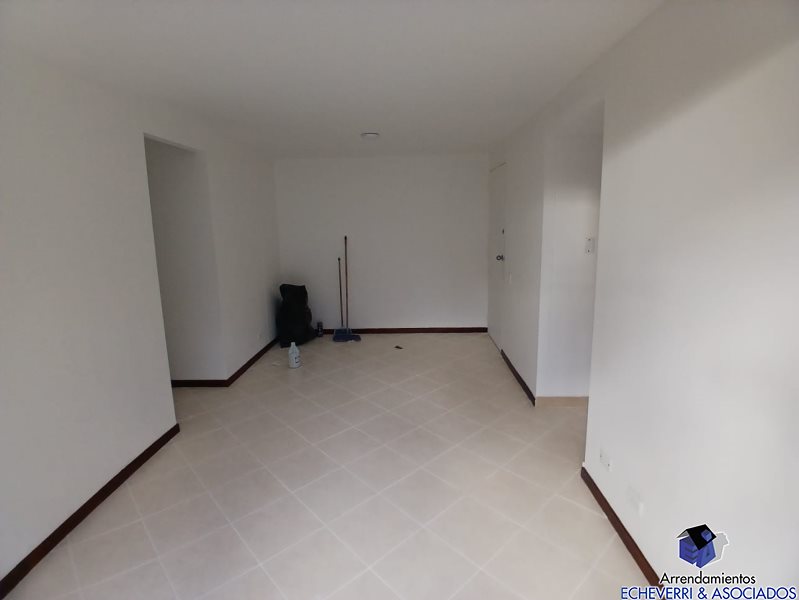 Apartamento disponible para Arriendo en Envigado Camino Verde Foto numero 1