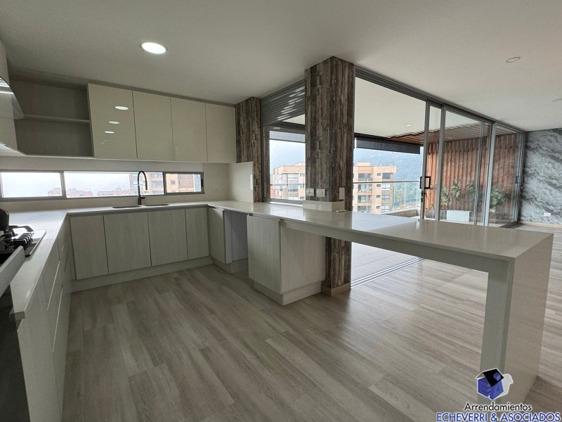 Apartamento disponible para Venta en Envigado Loma De Las Brujas Foto numero 1