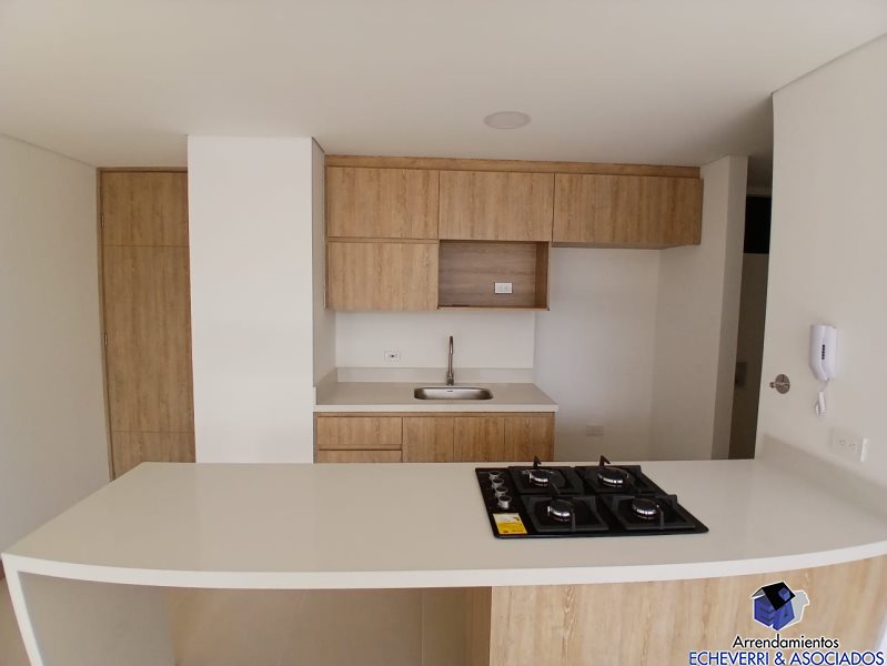 Apartamento disponible para Arriendo en Envigado La Cuenca Foto numero 1