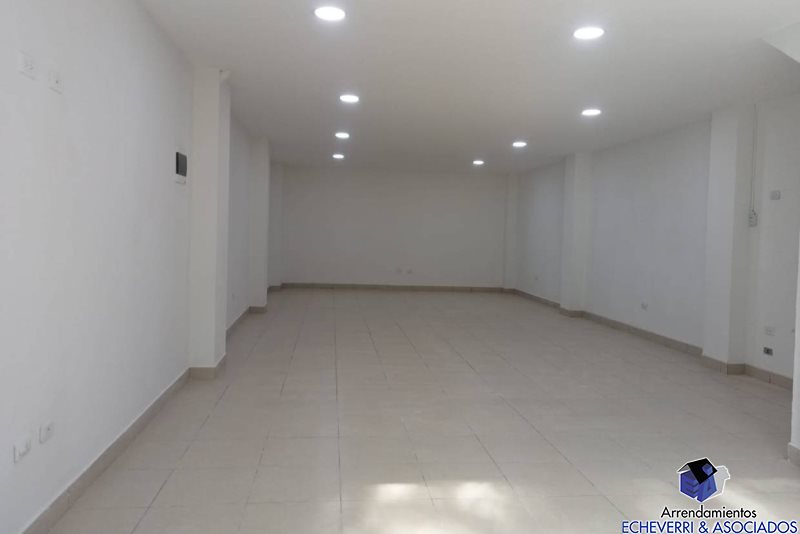 Local disponible para Arriendo en Envigado El Trianon Foto numero 1