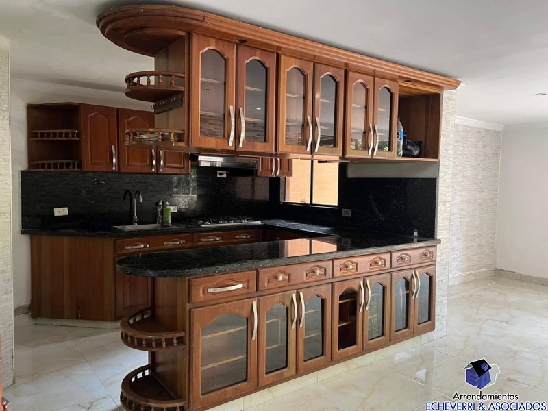 Apartamento disponible para Ambos en Envigado con un valor de $3,800,000 - $750,000,000 código 6682