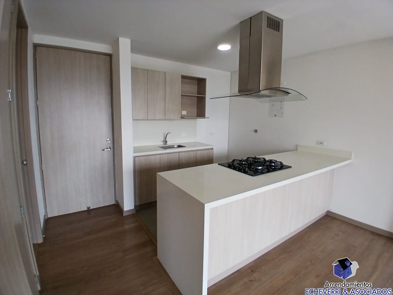Apartaestudio disponible para Ambos en Envigado Zúñiga Foto numero 1