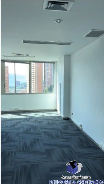 Oficina disponible para Arriendo en Medellín El Tesoro Foto numero 1