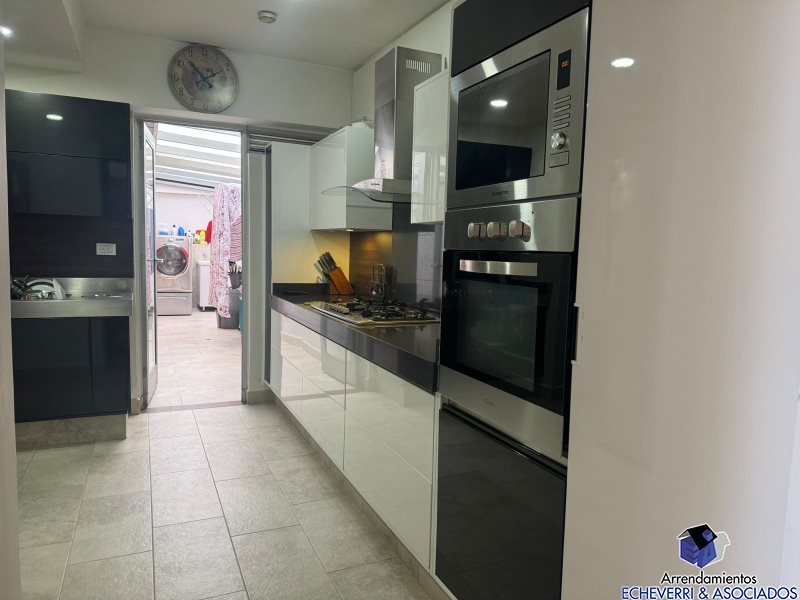 Apartamento disponible para Venta en Envigado Loma Del Escobero Foto numero 1