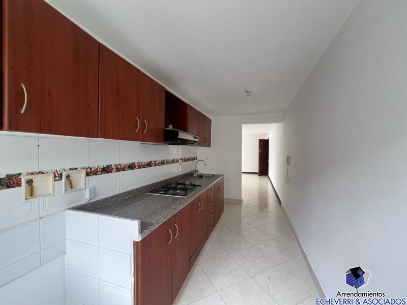 Apartamento disponible para Arriendo en Medellín Los Balsos Foto numero 1