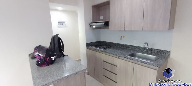 Apartamento disponible para Arriendo en Envigado con un valor de $2,600,000 código 7696