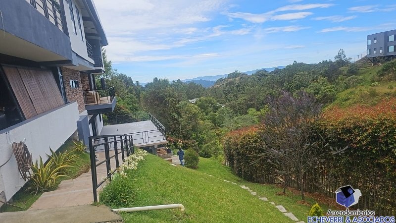 Casa disponible para Ambos en Envigado Loma Del Escobero Foto numero 1