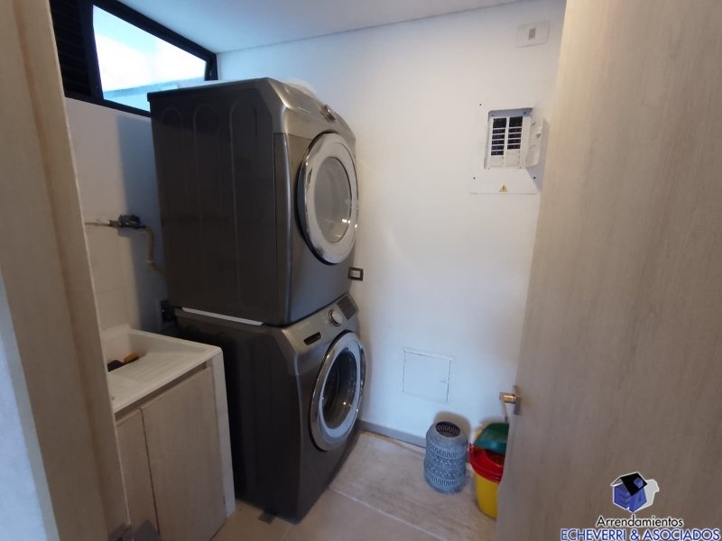 Apartamento disponible para Arriendo en Envigado Loma De Las Brujas Foto numero 1