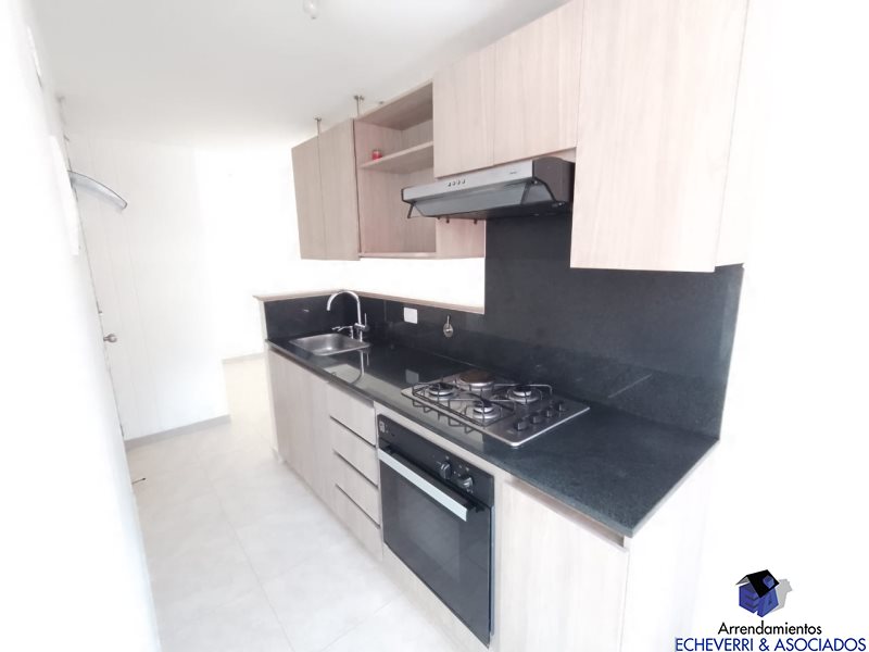 Apartamento disponible para Arriendo en Envigado con un valor de $2,600,000 código 7825