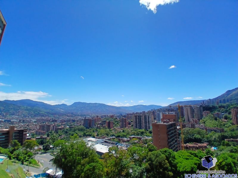 Apartamento disponible para Arriendo en Envigado con un valor de $4,000,000 código 7436
