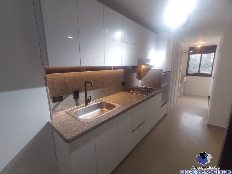 Apartamento disponible para Arriendo en Medellín El Poblado Foto numero 1