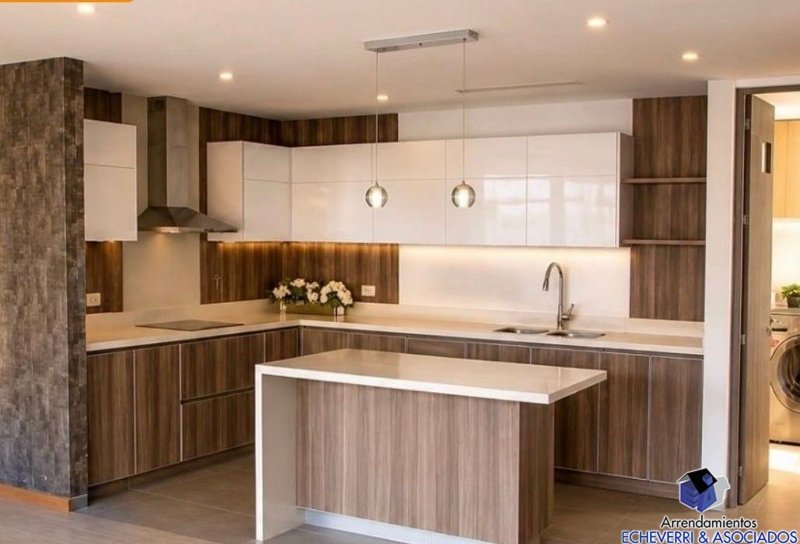 Apartamento disponible para Venta en Envigado El Esmeraldal Foto numero 1