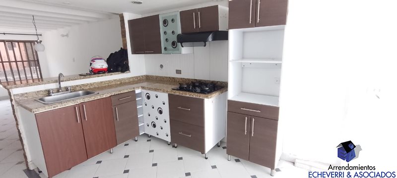 Casa disponible para Venta en Envigado El Oasis Foto numero 1