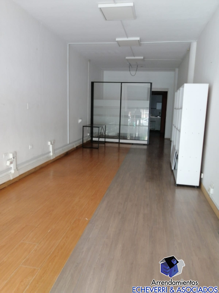 Local disponible para Arriendo en Envigado con un valor de $3,300,000 código 5802