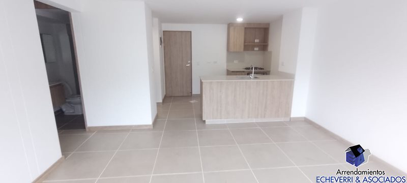 Apartamento disponible para Arriendo en Envigado con un valor de $3,400,000 código 7225