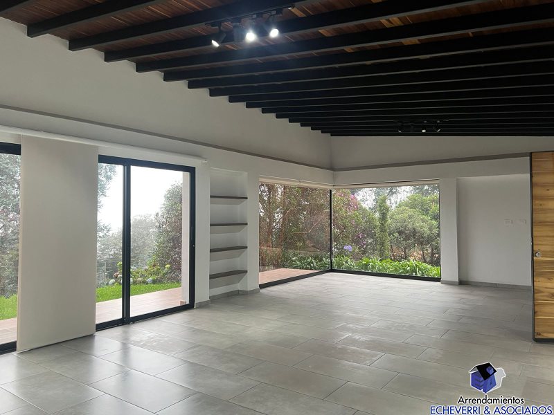 Casa disponible para Ambos en Envigado La Catedral Foto numero 1