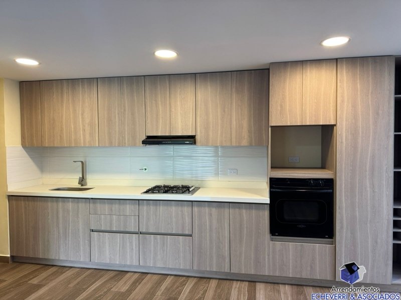 Apartamento disponible para Venta en Envigado Loma De Las Brujas Foto numero 1
