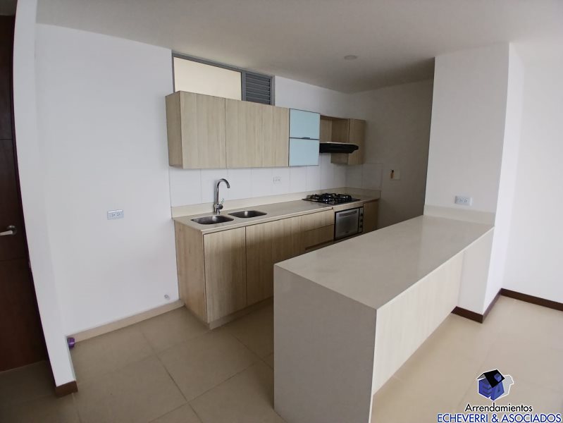 Apartamento disponible para Arriendo en Medellín Loma De Los Gonzalez Foto numero 1