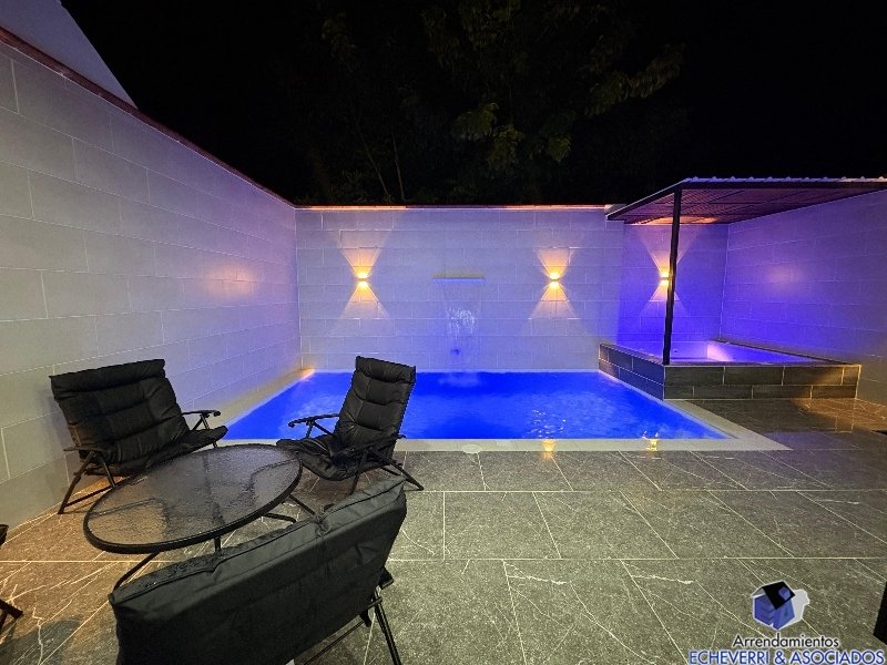 Casa-Finca disponible para Arriendo en Santafe De Antioquia Santa Fe De Antioquia Foto numero 1