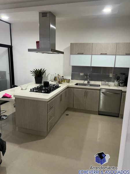 Casa disponible para Venta en Medellín El Tesoro Foto numero 1