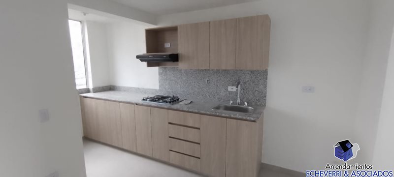 Apartamento disponible para Arriendo en Envigado con un valor de $3,200,000 código 7633