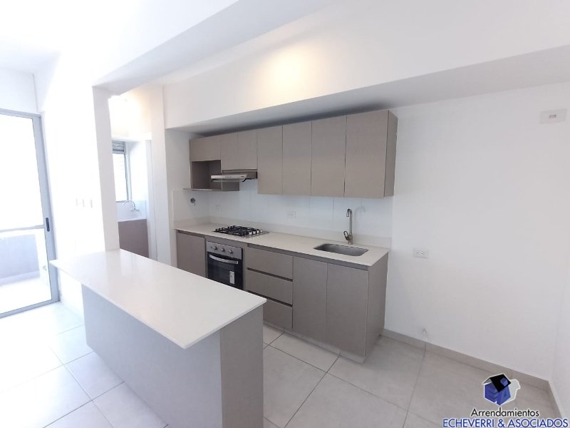 Apartamento disponible para Arriendo en Envigado Zuñiga Foto numero 1