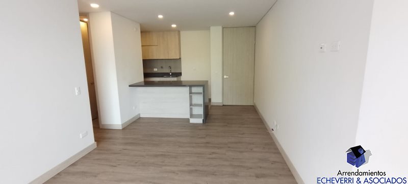 Apartamento disponible para Arriendo en Envigado con un valor de $3,950,000 código 7673