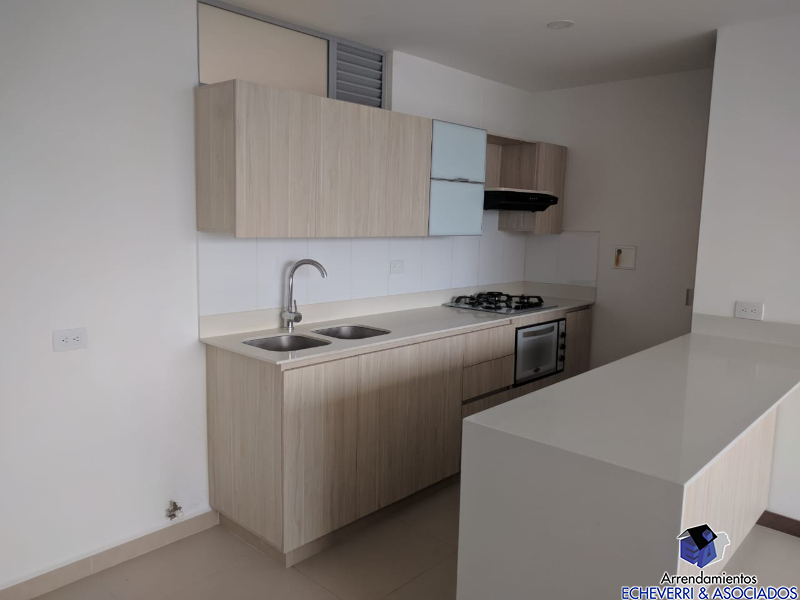 Apartamento disponible para Arriendo en Medellín Loma De Los Gonzalez Foto numero 1