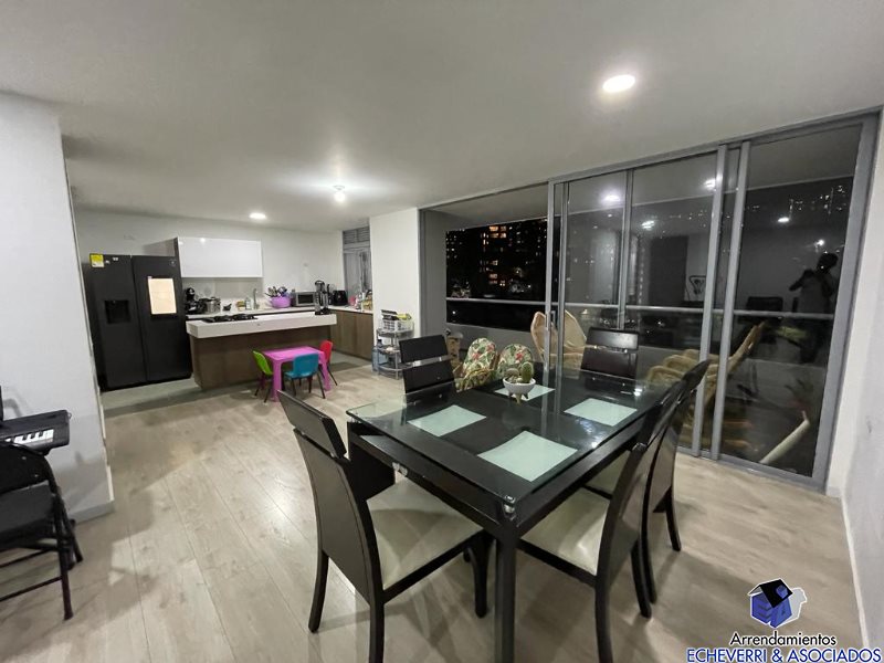 Apartamento disponible para Venta en Envigado Cumbres Foto numero 1